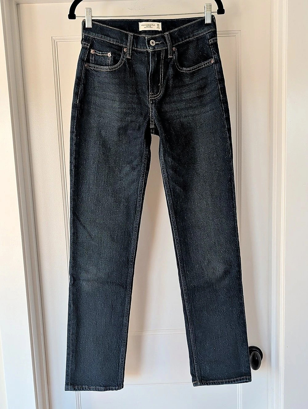 Abercrombie & Fitch Mid Rise 90's Straight Jeans Blue Waist 25 Long Brand New